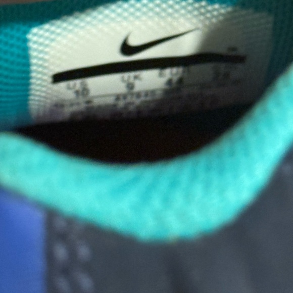 ** SOLD ** NWoT Nike Air Max Plus (Tn) Trainers - Men’s 10US - Picture 3 of 11